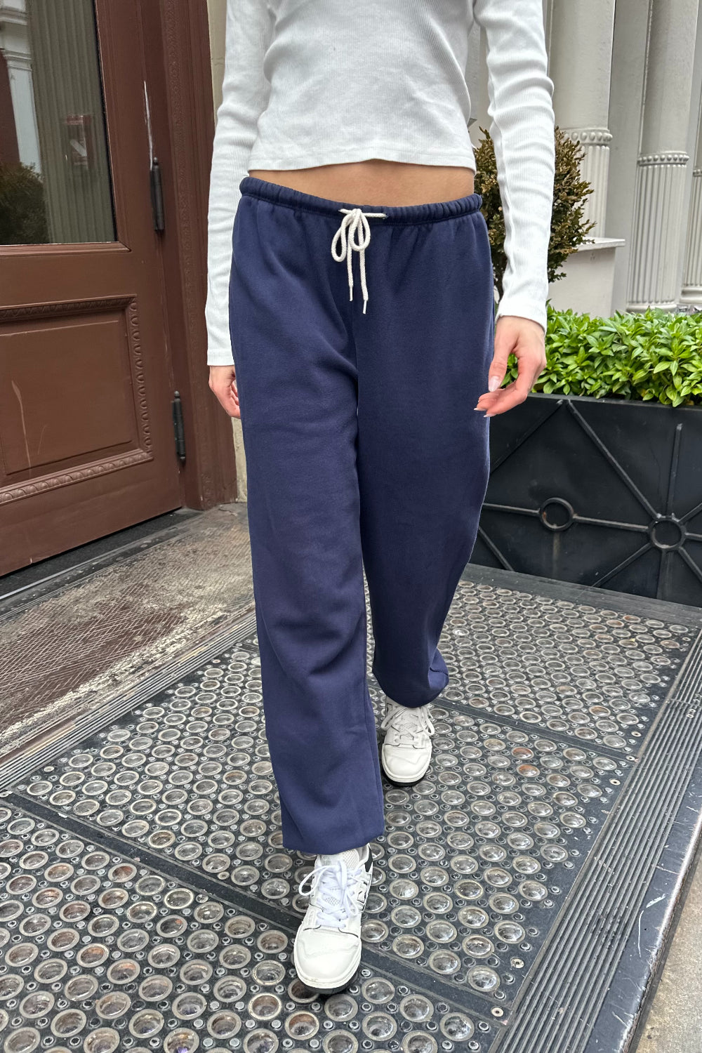 Rosa Tie Sweatpants – Brandy Melville Europe