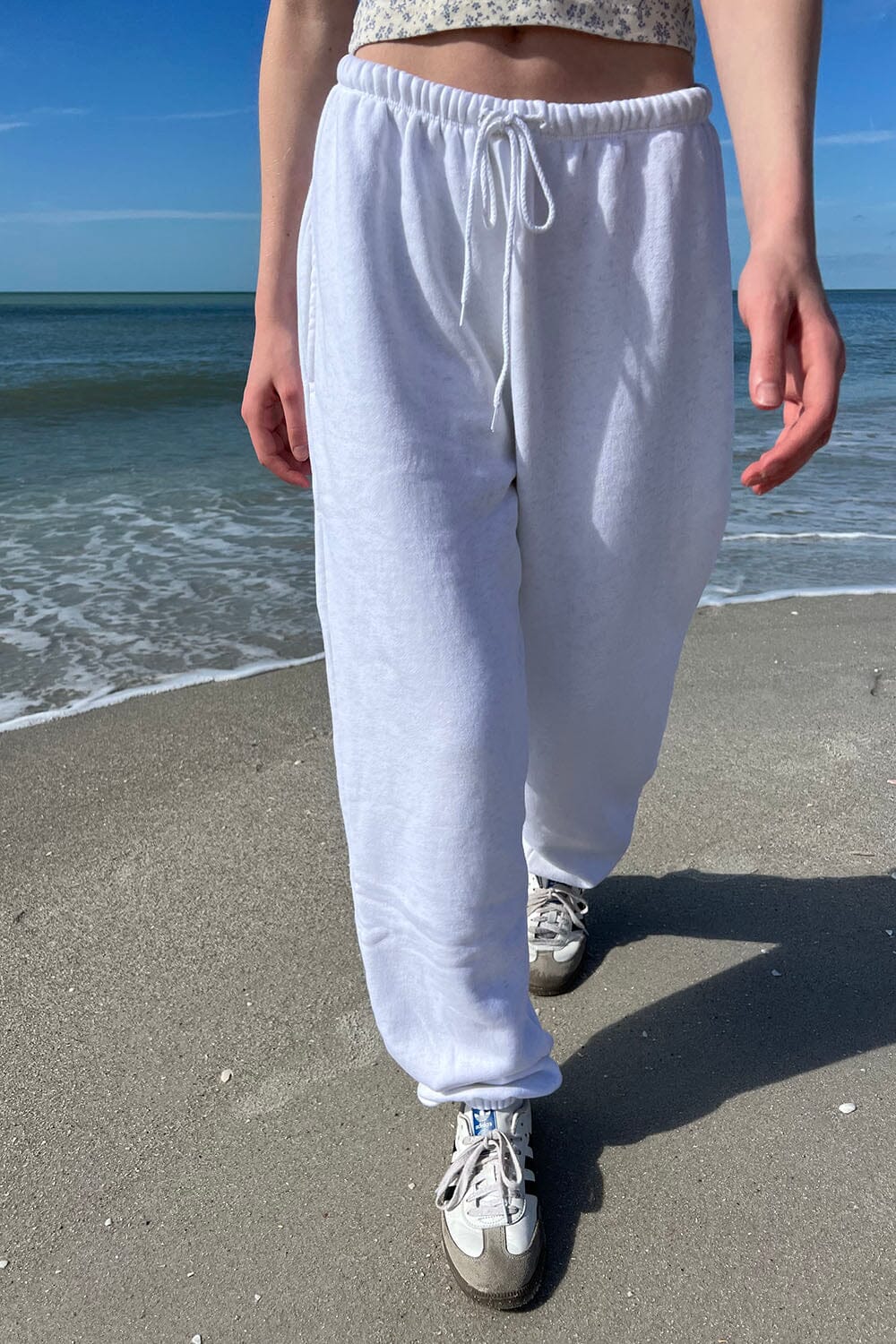Rosa Tie Sweatpants – Brandy Melville Europe