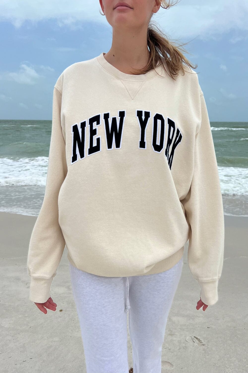 Erica New York Sweatshirt Brandy Melville Europe