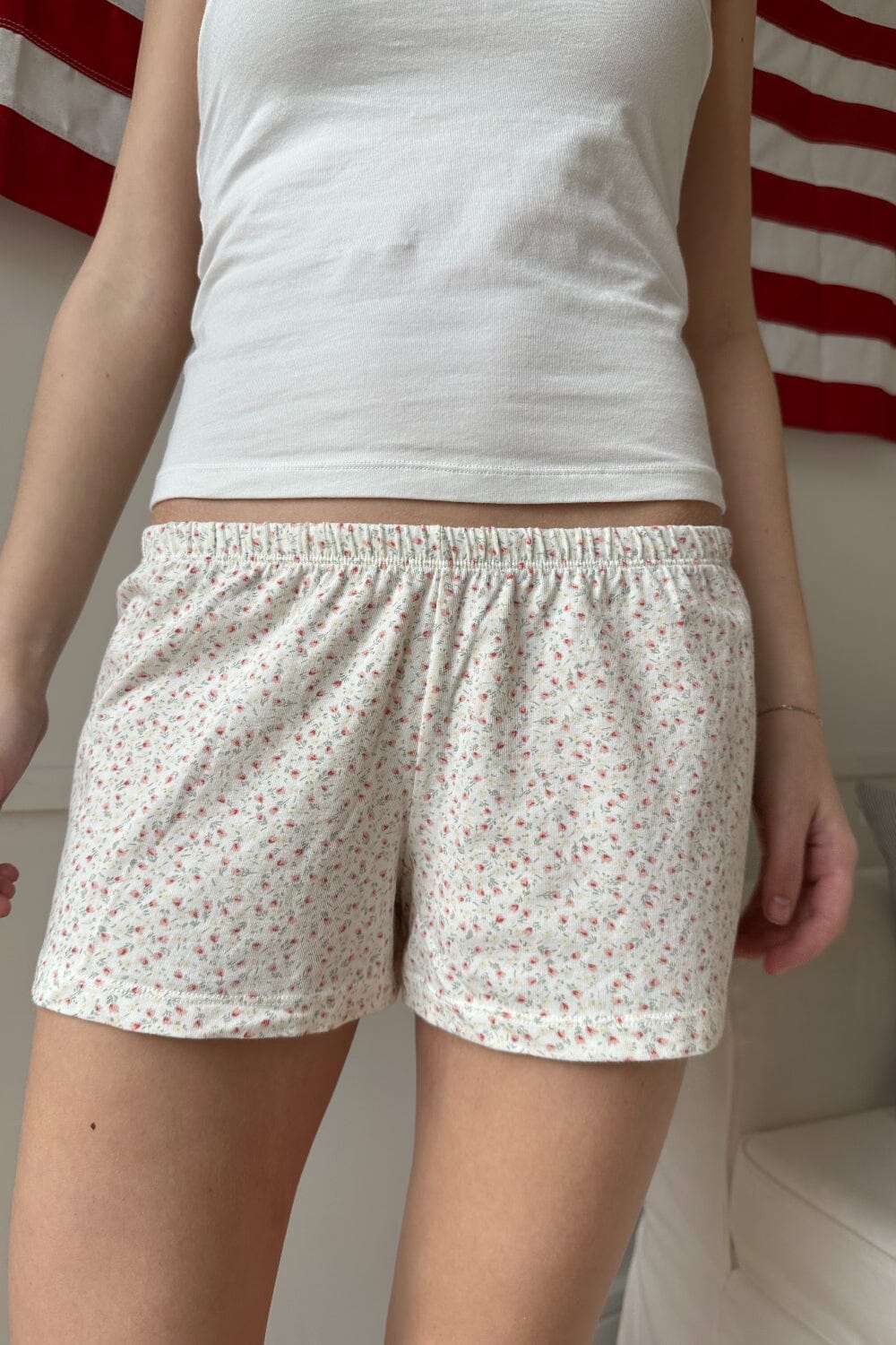 Brandy melville floral shorts on sale