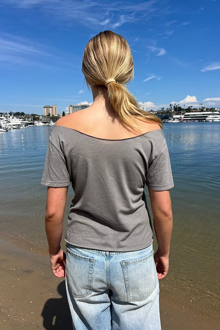 Bonnie Skull with Wings Top | Dark Grey / XS/S