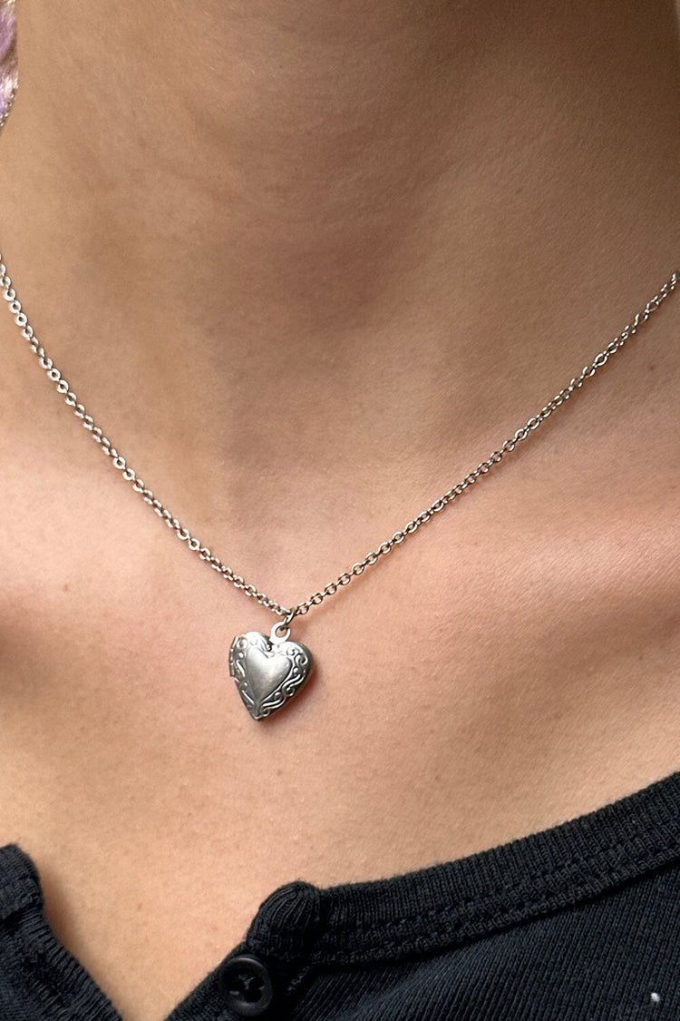 Locket Heart Necklace | Silver