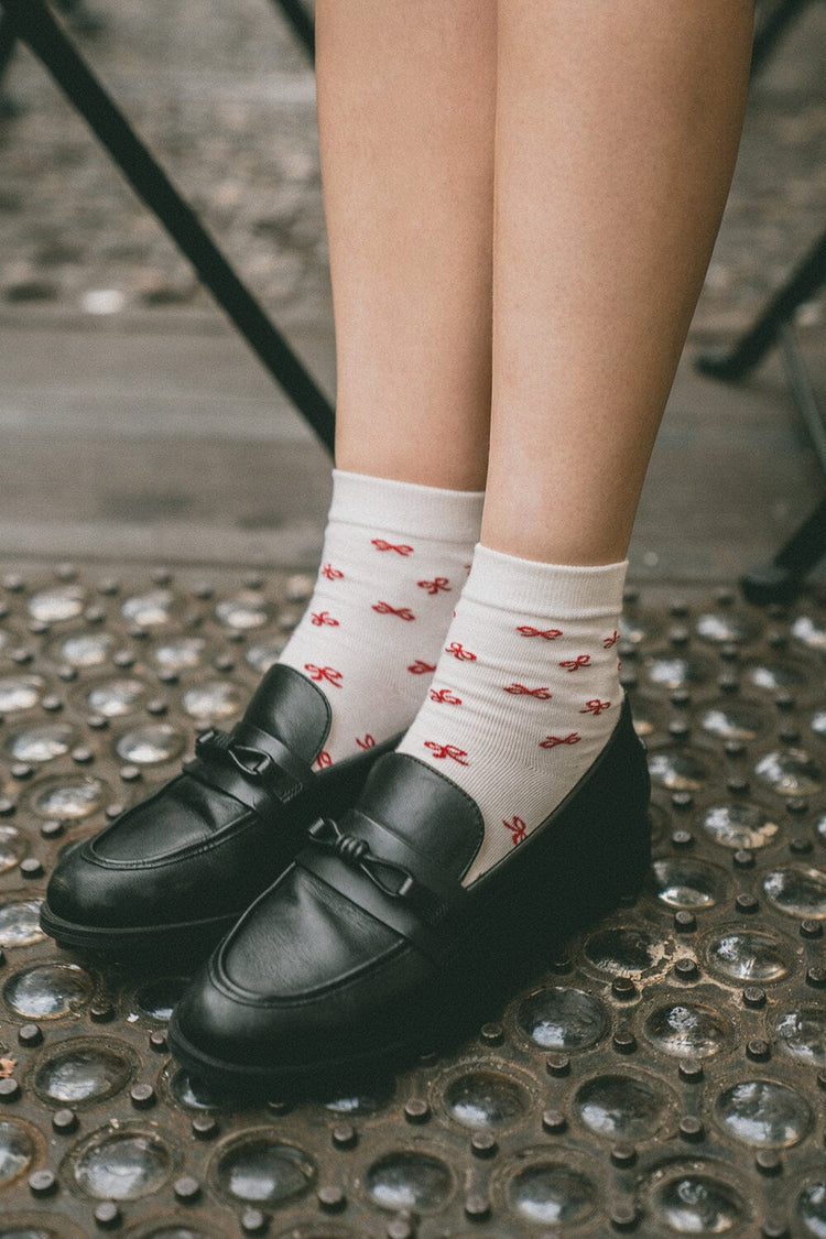 Bow Socks | White