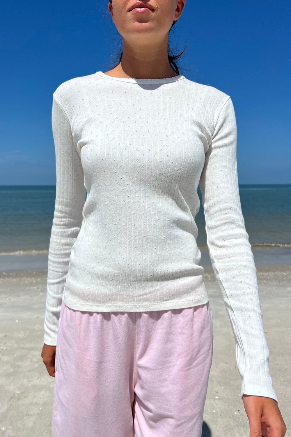 Leah Scallop Eyelet Top – Brandy Melville Europe