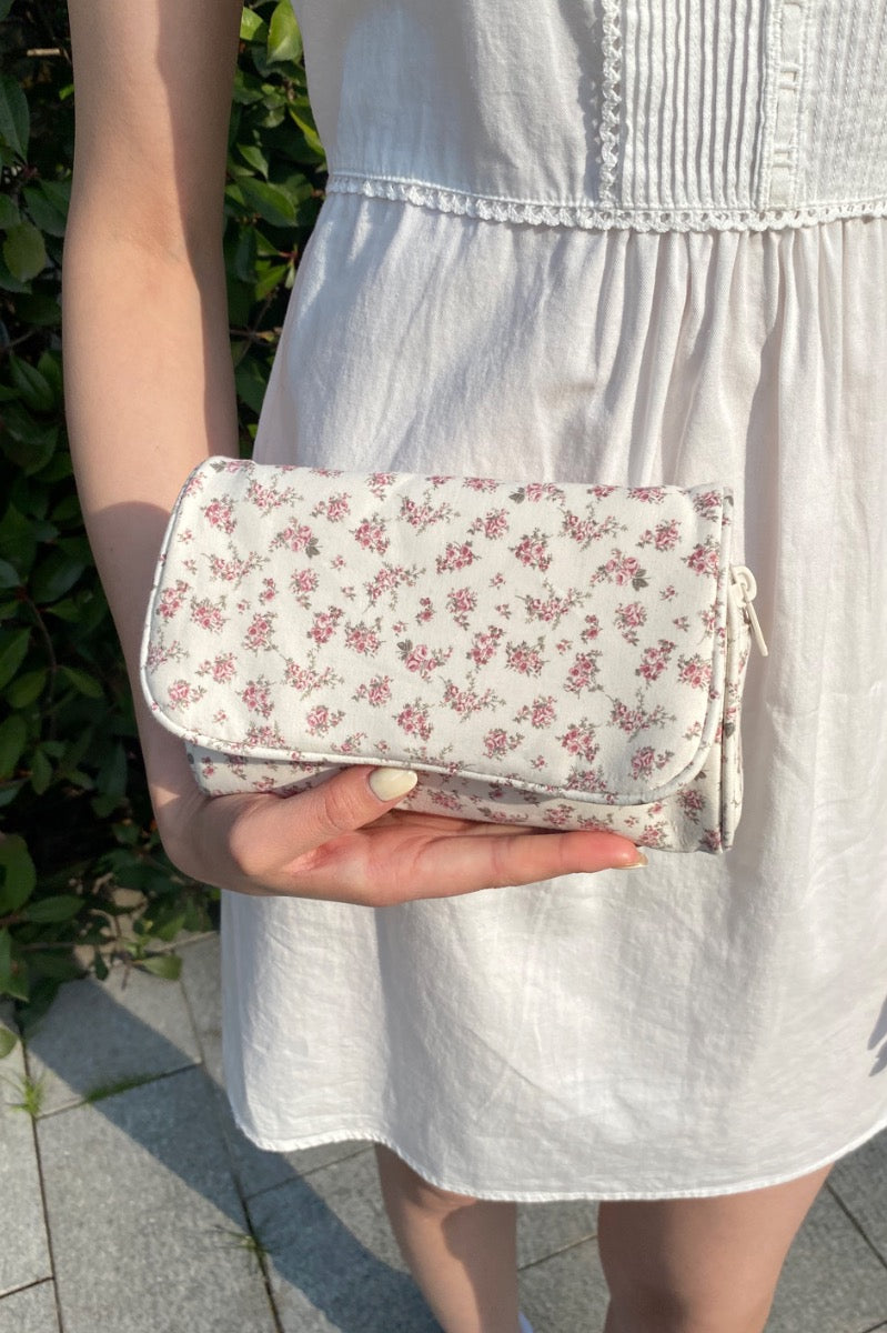 brandy melville red mini backpack Floral Makeup Bag – Brandy Melville Europe