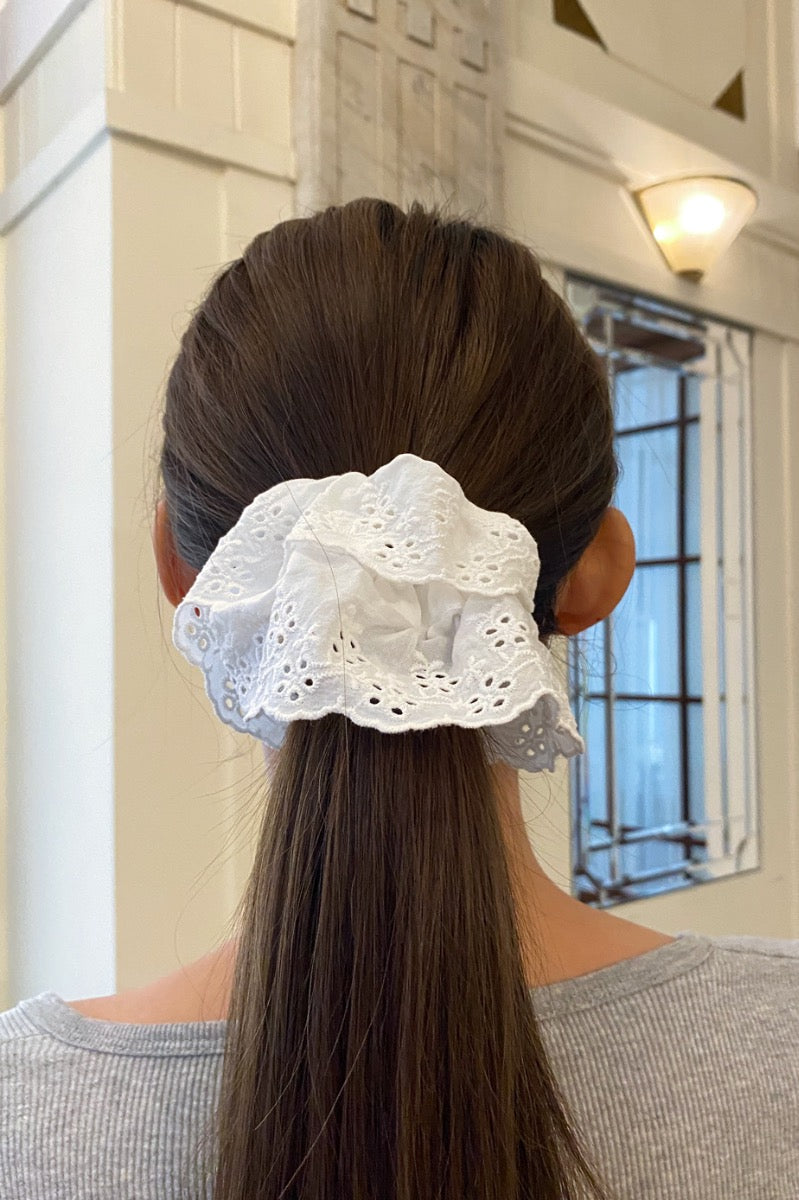 Floral Scrunchie |