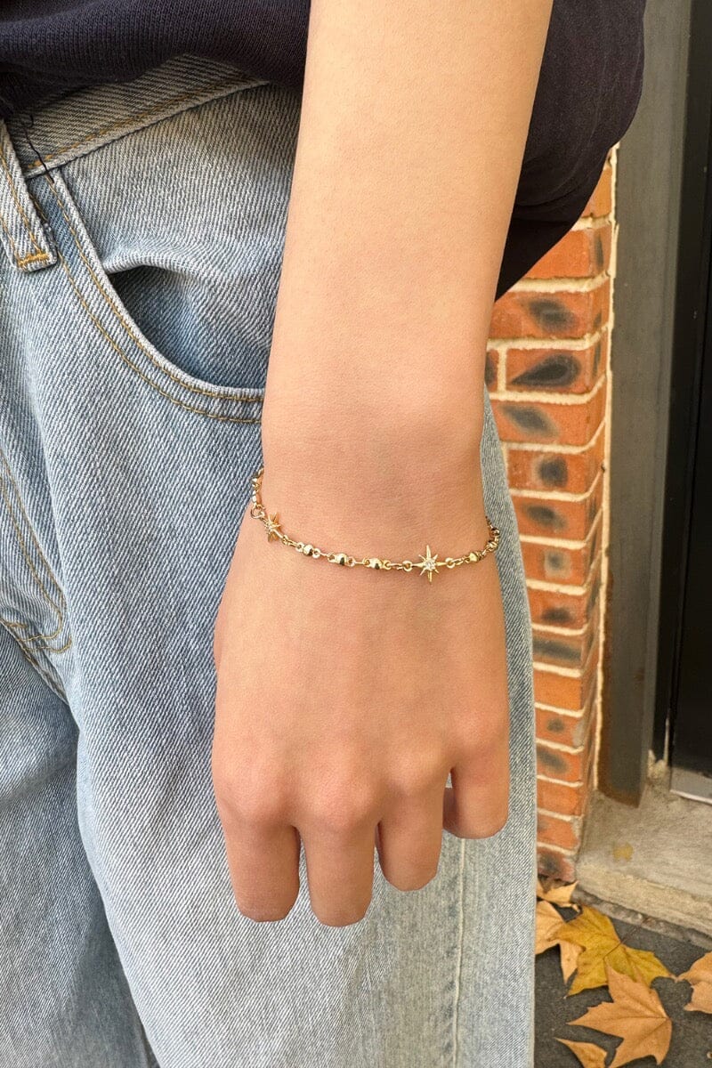 Gold Star Bracelet – Brandy Melville Europe