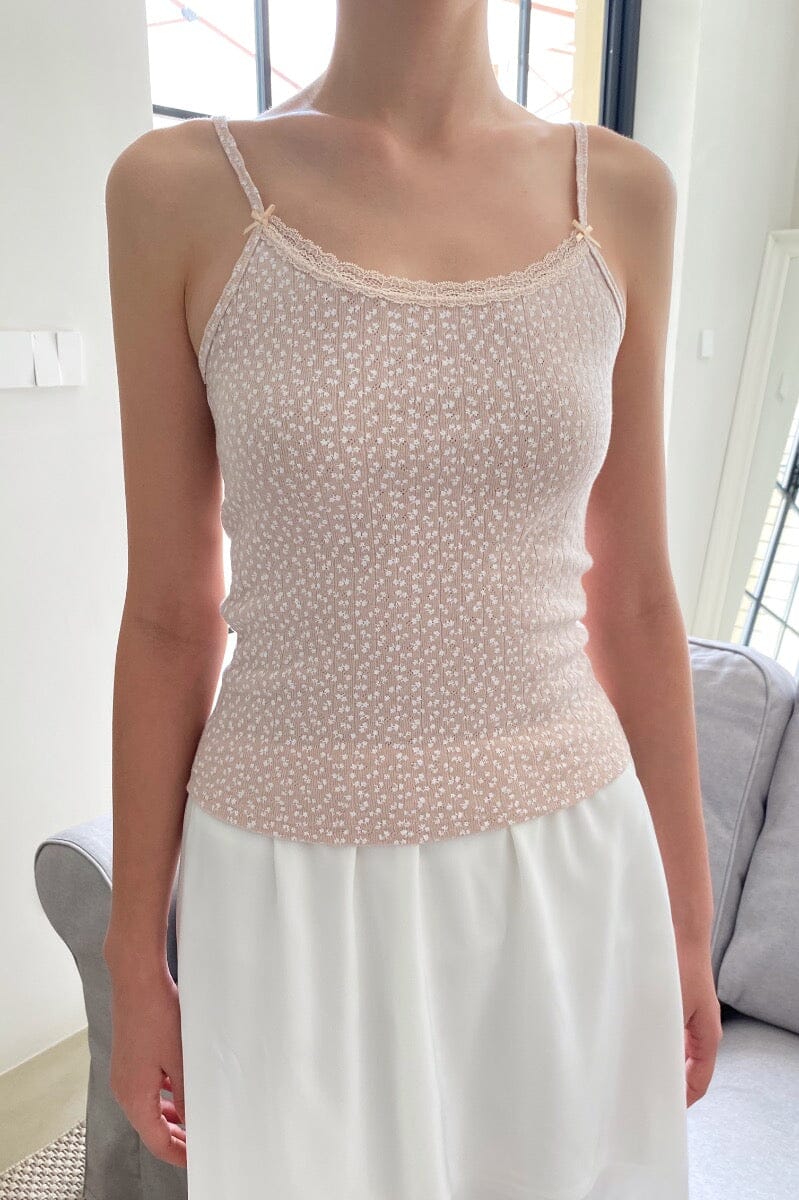 Skylar Floral Tank – Brandy Melville Europe