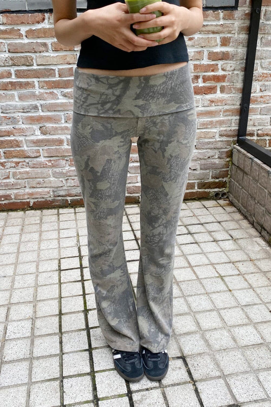Light Camouflage Leaves / XS/S