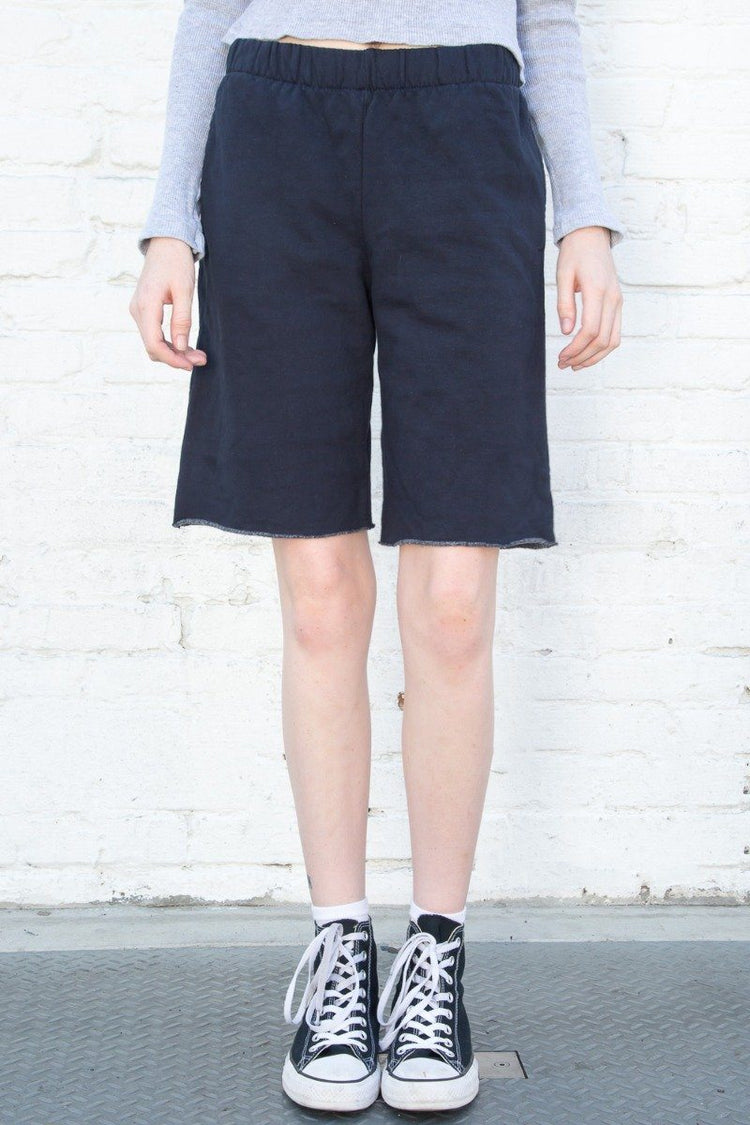 Rosa Sweatshorts | Dark Berry