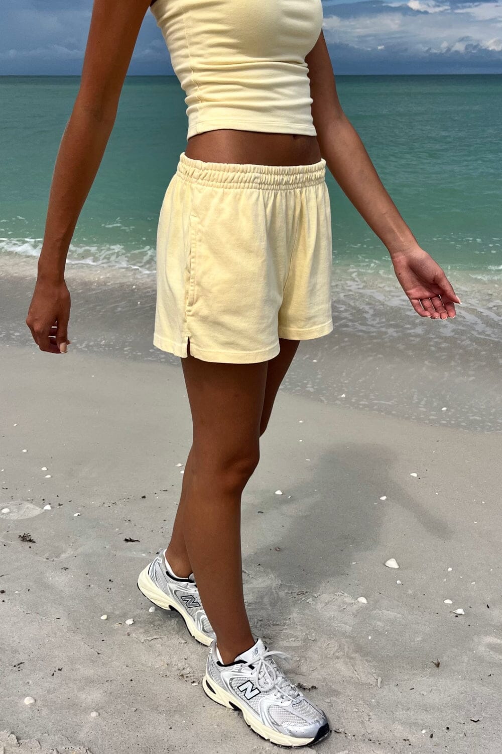 Pastel Yellow / S