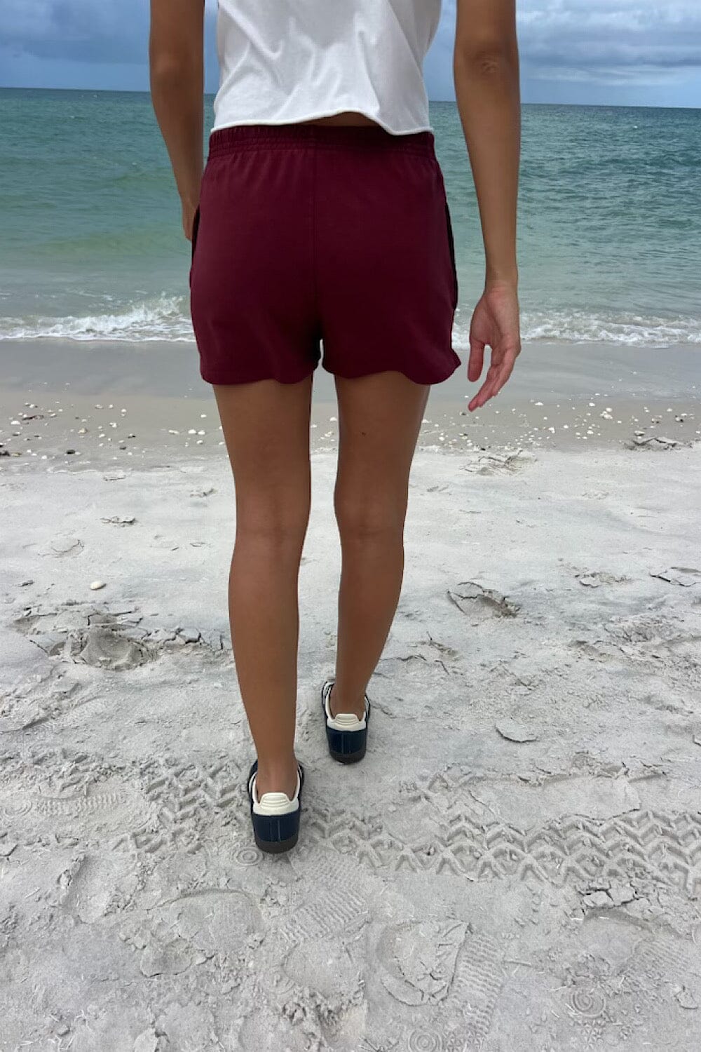 Burgundy / S