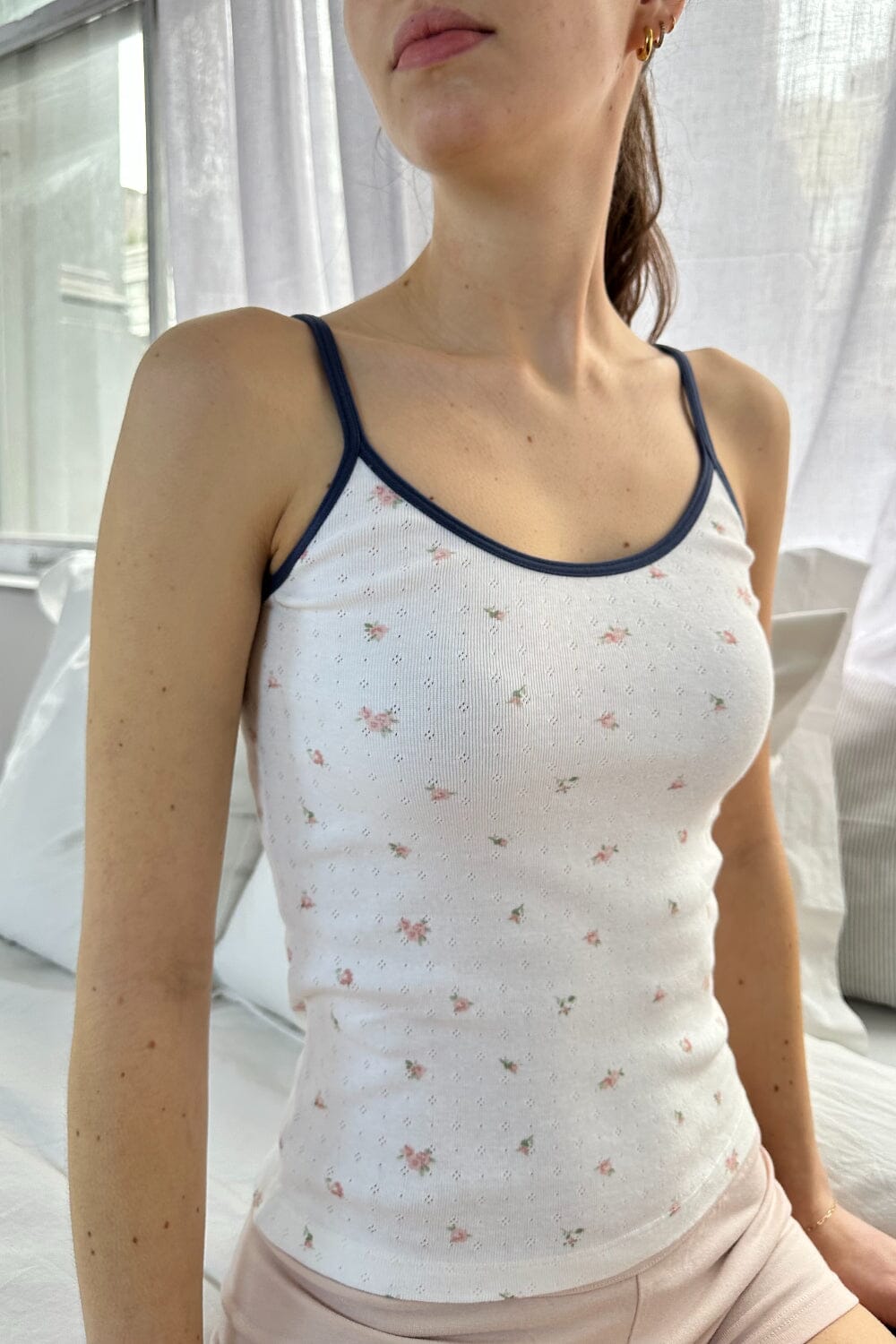 Light Pink Floral Print / Cropped Fit