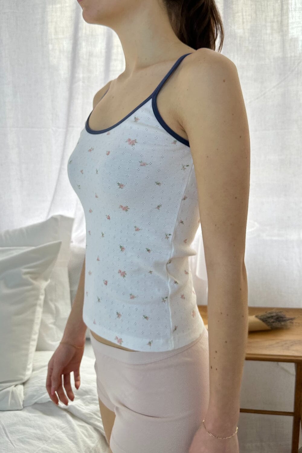 Light Pink Floral Print / Cropped Fit