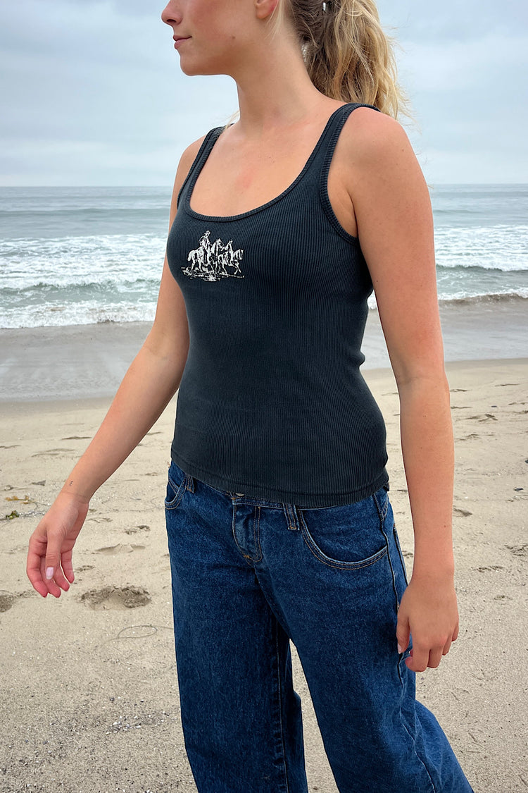 Amaya Riders on Horseback Tank | Black / XS/S