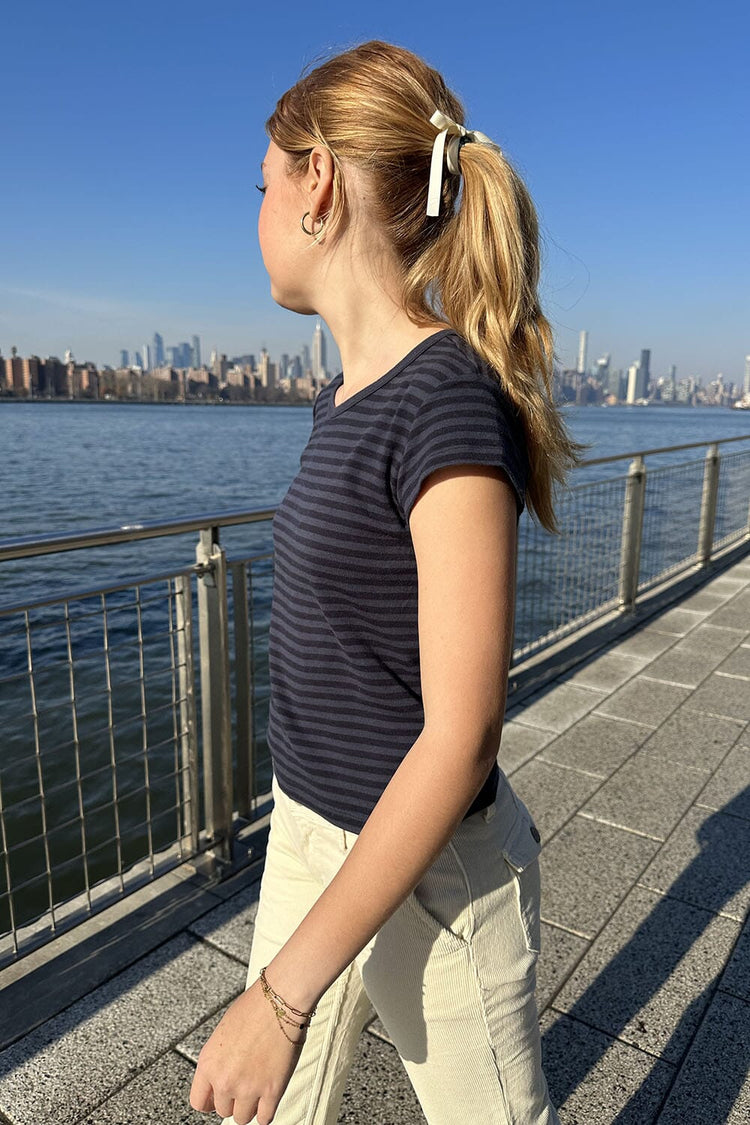 Hailie Stripes Top | Navy Stripes / Regular Fit