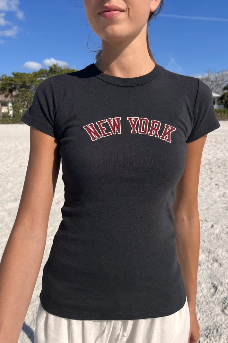 Hailie New York Top | Black / Regular Fit