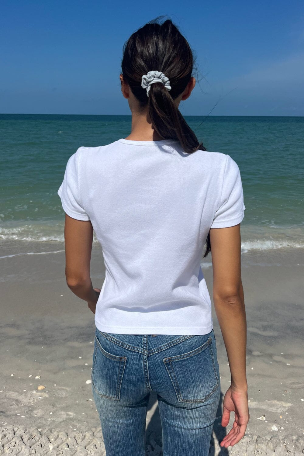 White / S