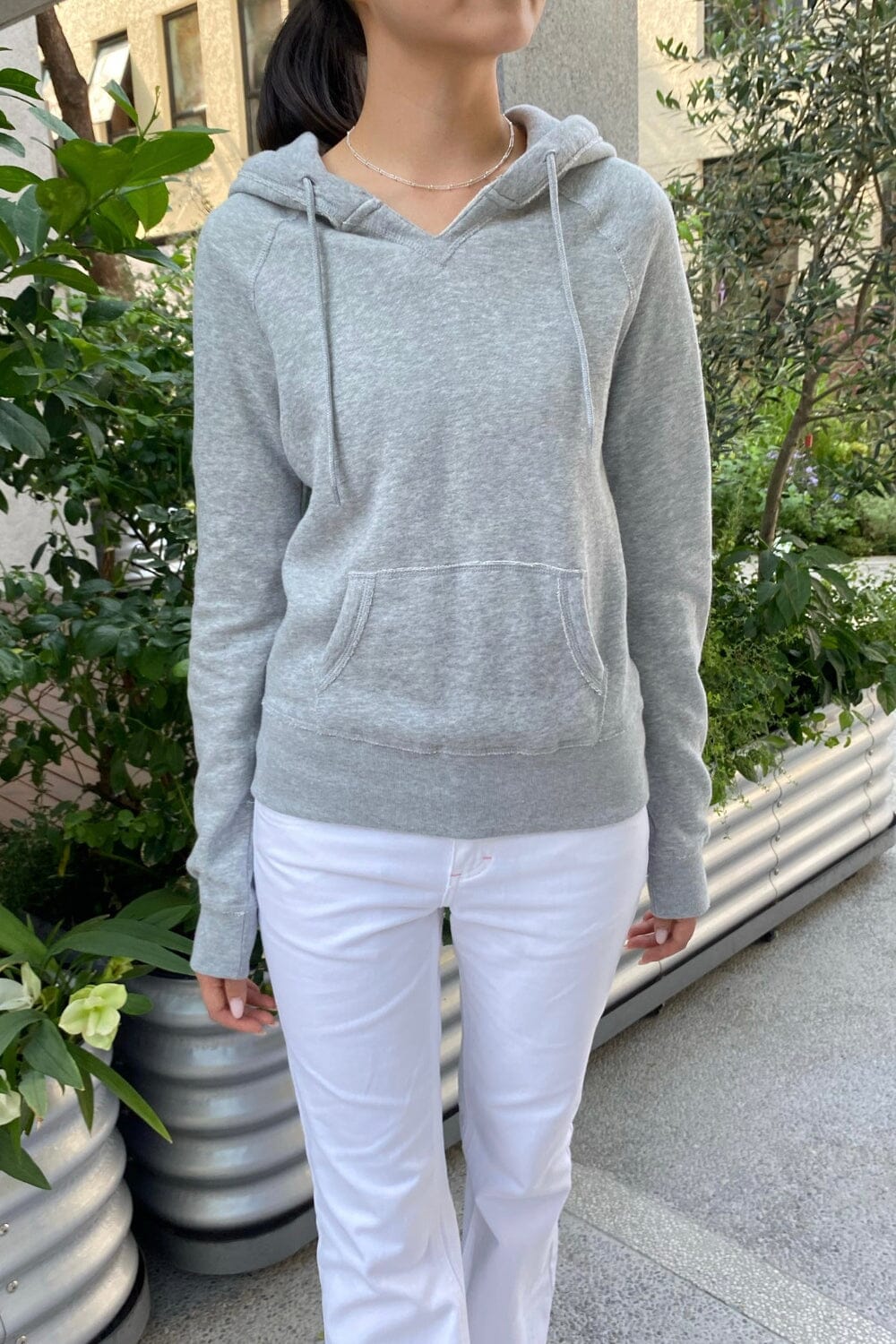 Christy V-neck Hoodie | Heather Grey / Regular Fit