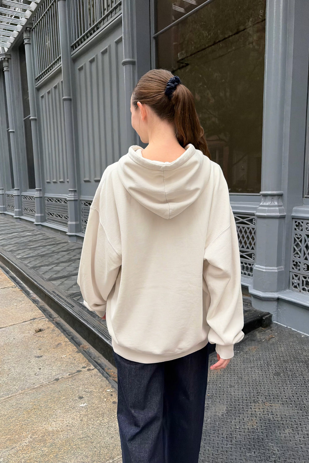 Christy Hoodie | Cement / Oversized Fit