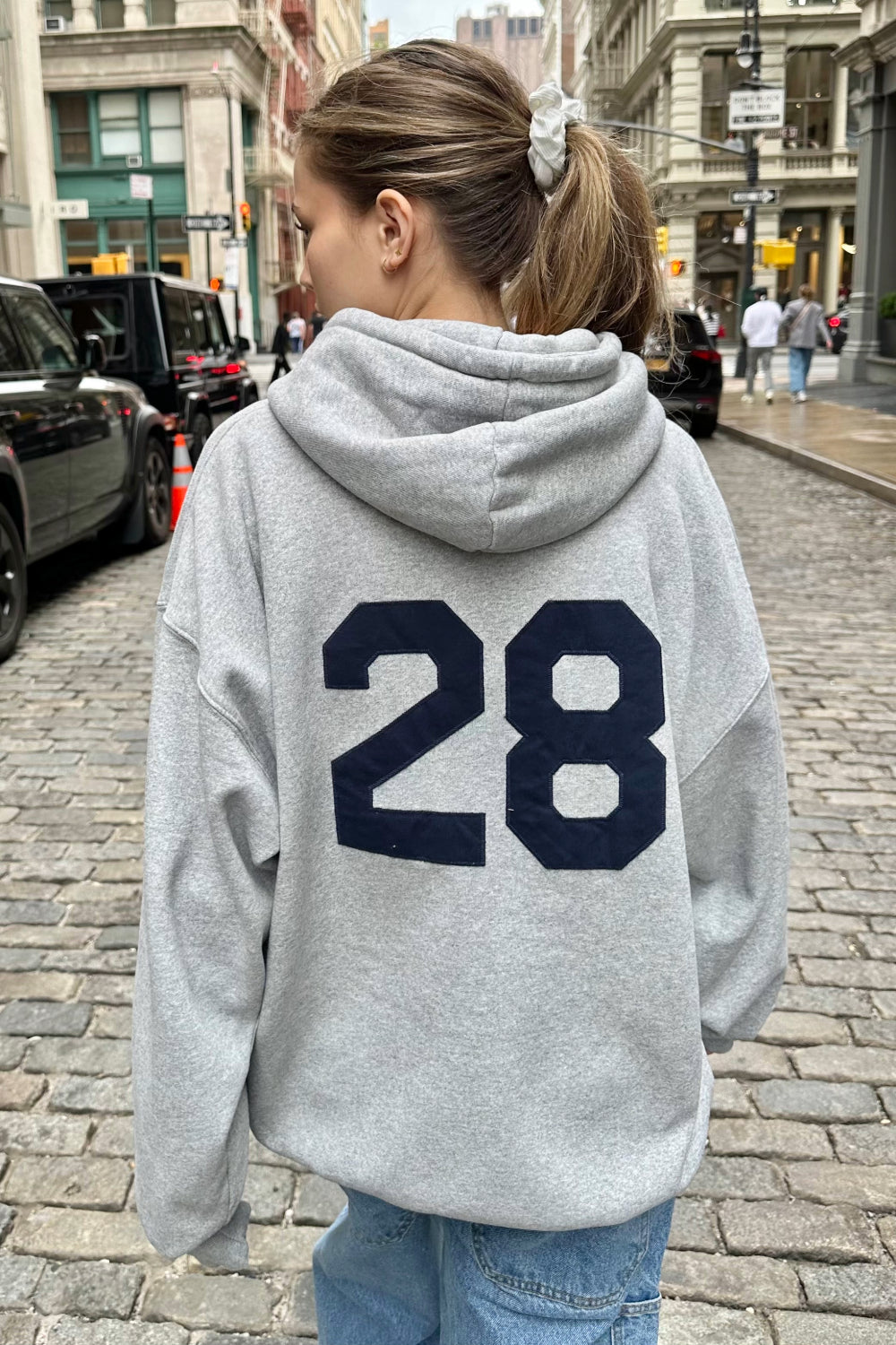 Heather Grey / Oversized Fit