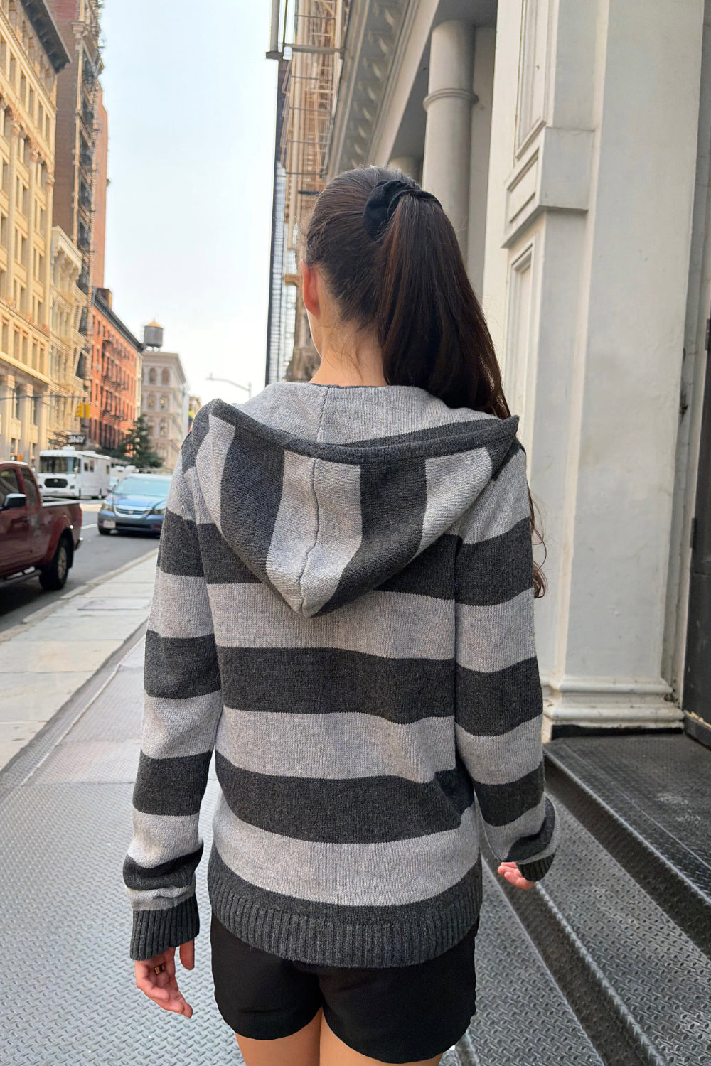 Alana Wool Striped Zip Up Sweater | Heather Grey with Stripes / Cropped Fit