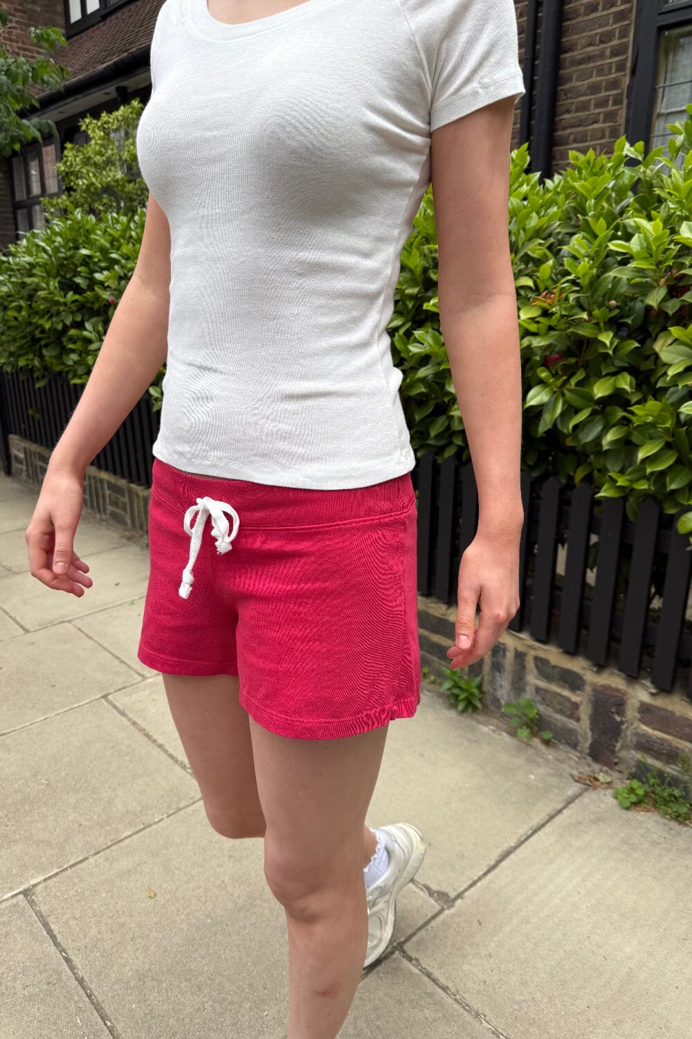 Rainey Shorts | Viva Magenta / XS/S