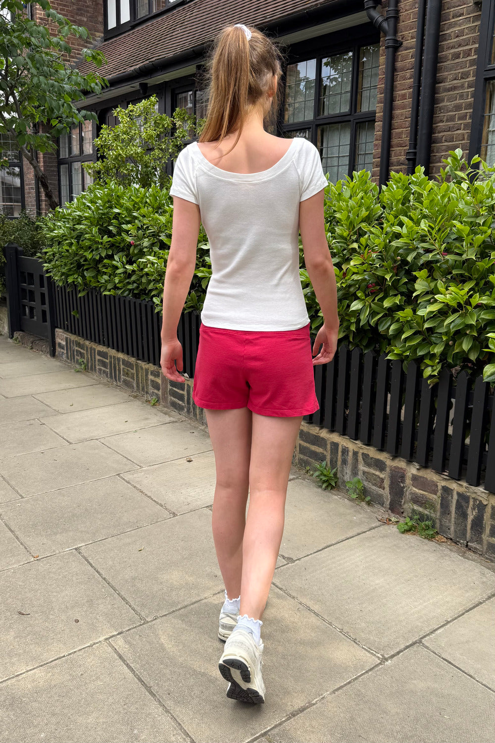 Rainey Shorts | Viva Magenta / XS/S