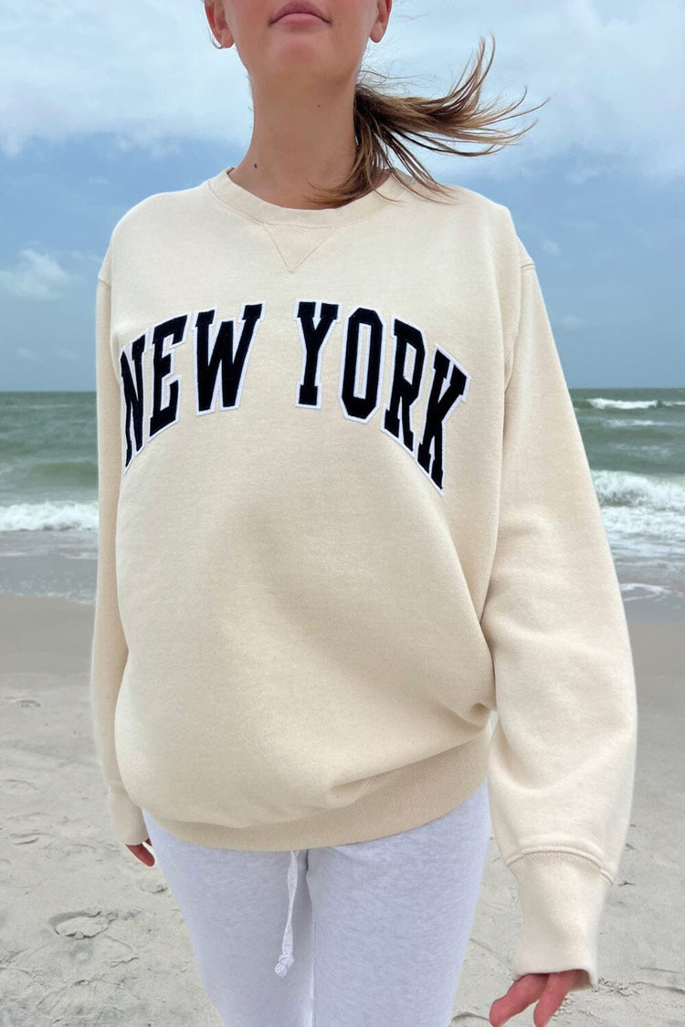 Erica New York Sweatshirt | Cream / Oversized Fit