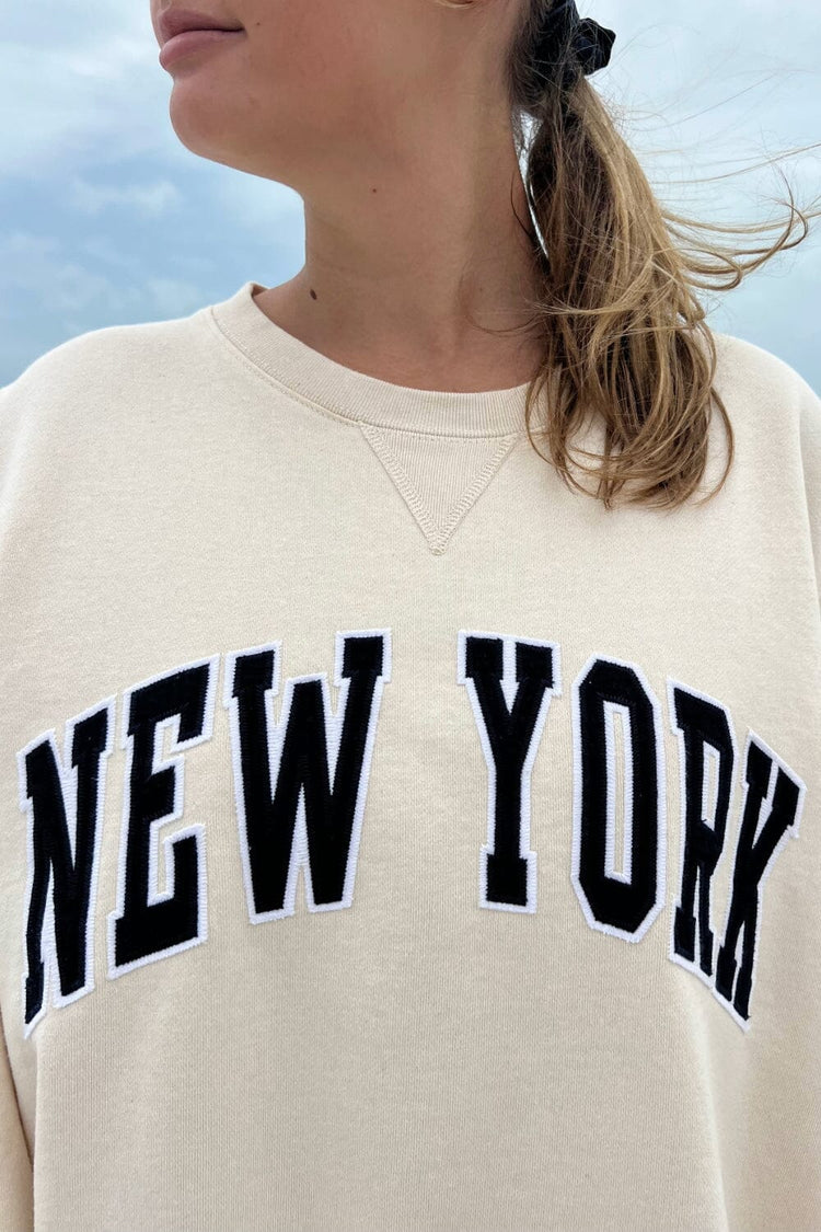 Erica New York Sweatshirt | Cream / Oversized Fit