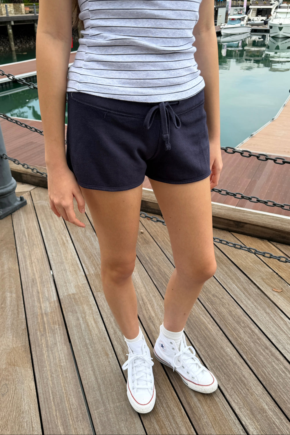 Emery Sweatshorts | Navy Blue / XS/S