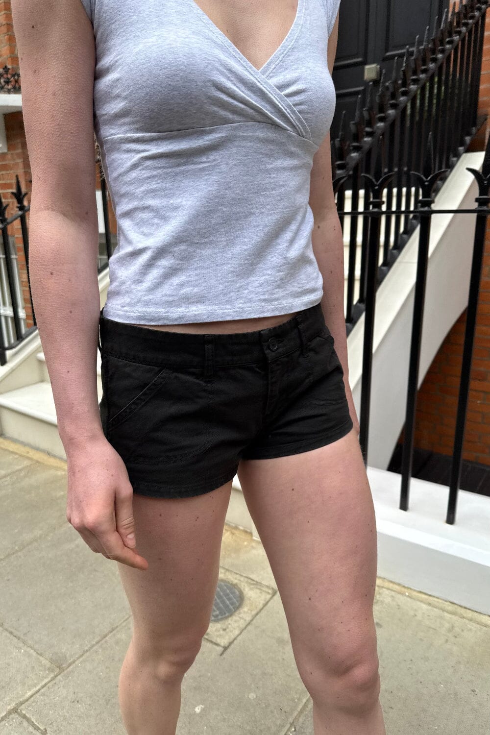 Maddie Shorts | Black / XS/S