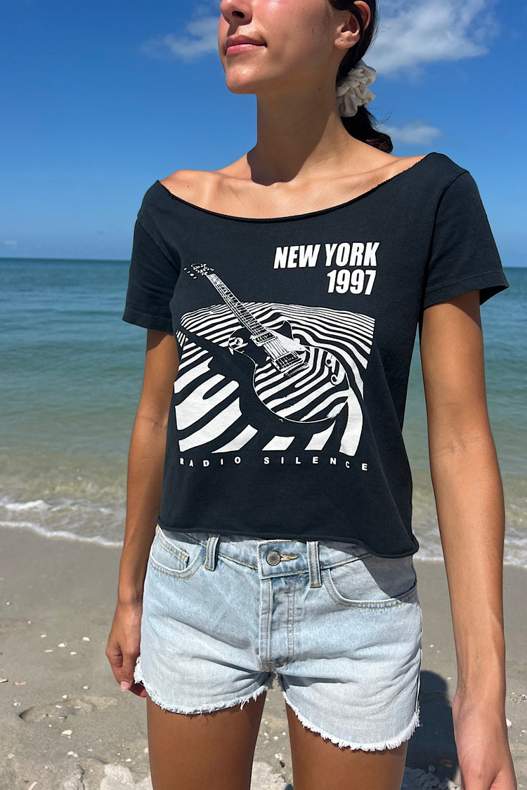 Robyn Radio Silence New York Top | Black / Regular Fit