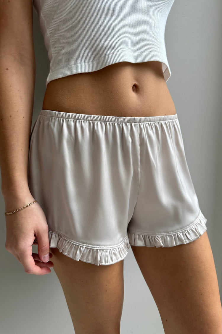 Poppy Shorts | Light Beige / XS/S