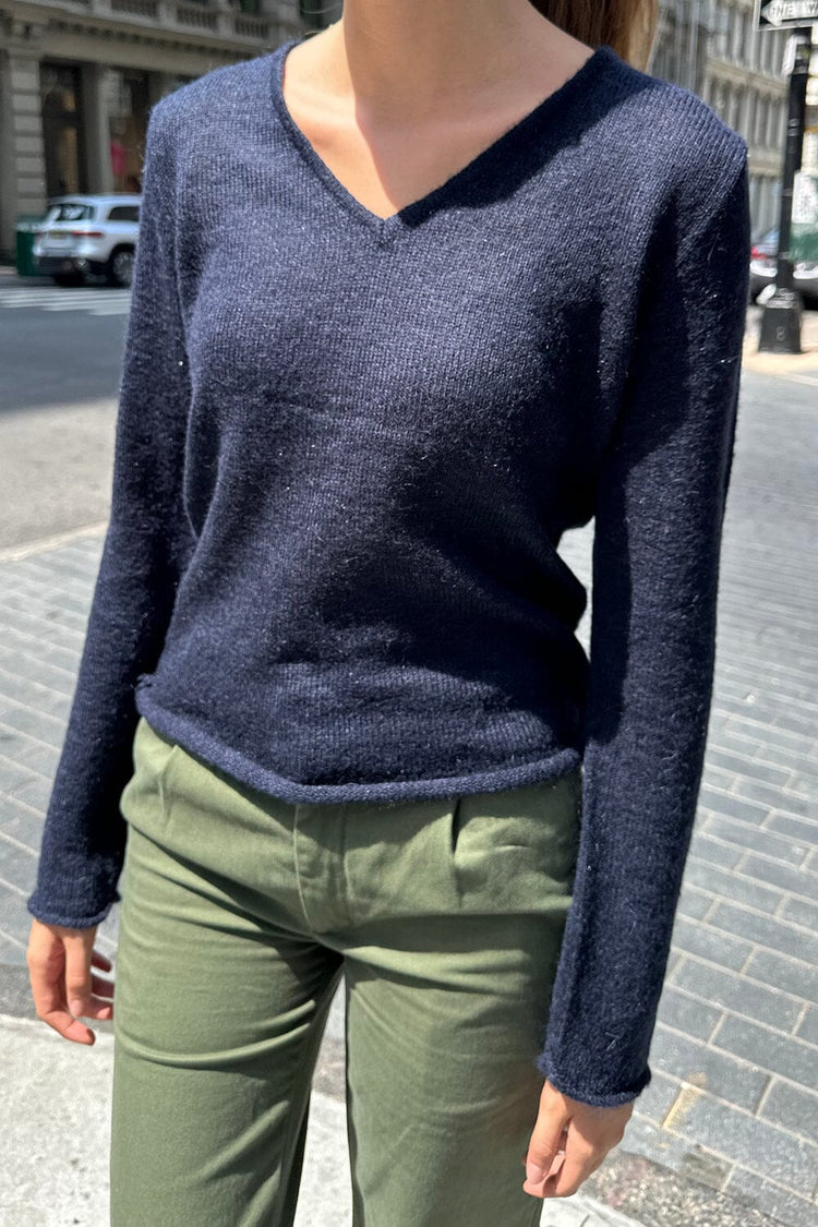 Andi V-Neck Sweater | Classic Navy / XS/S