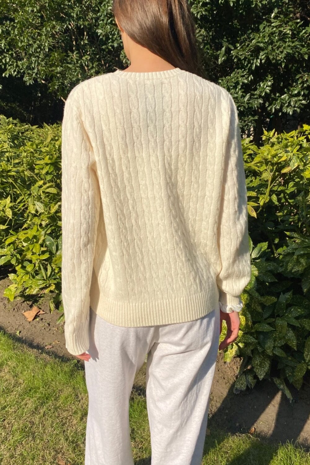 White / S/M