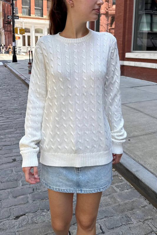 White / Regular Fit