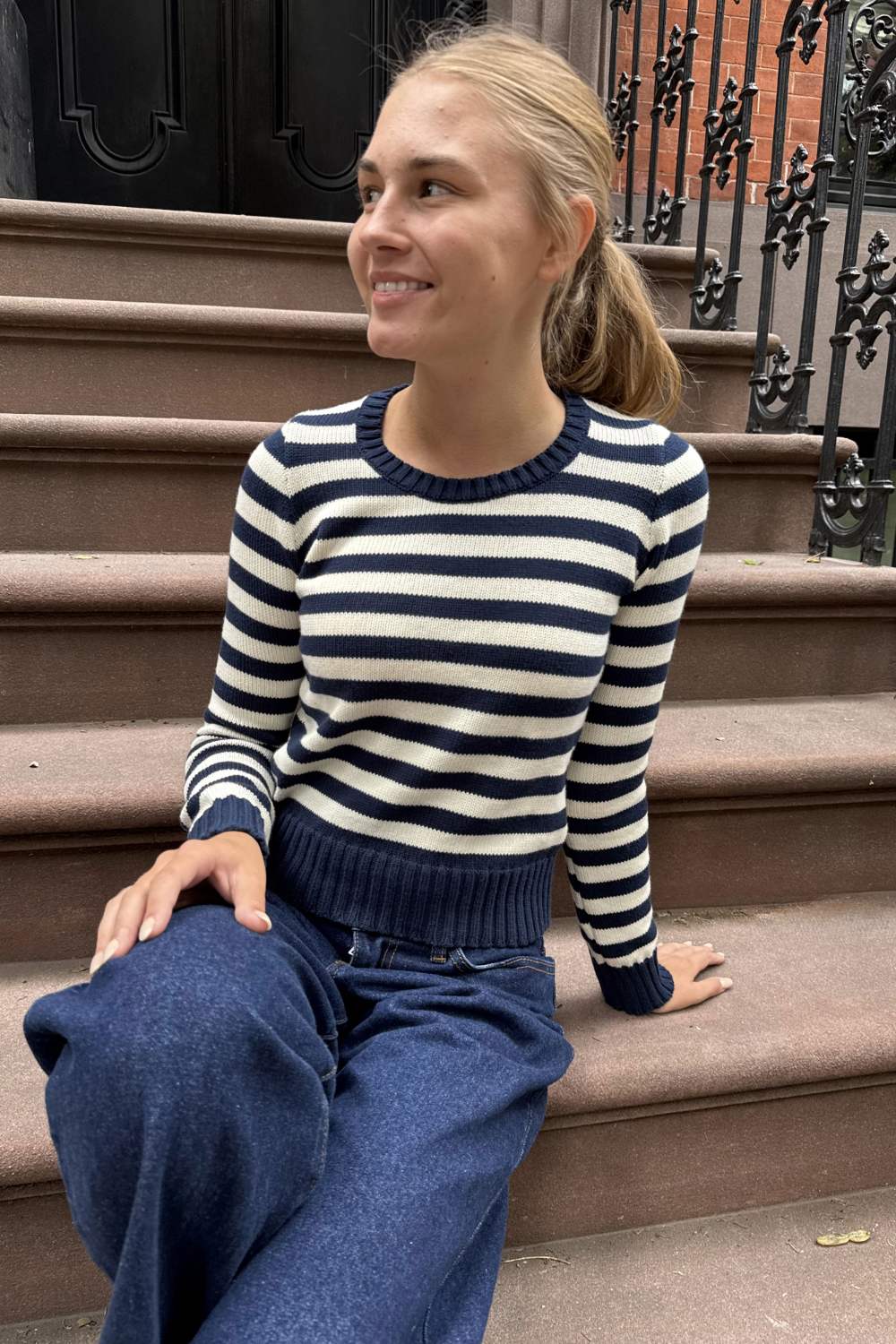 Olivia Striped Sweater | Navy Blue And White Stripes / XS/S
