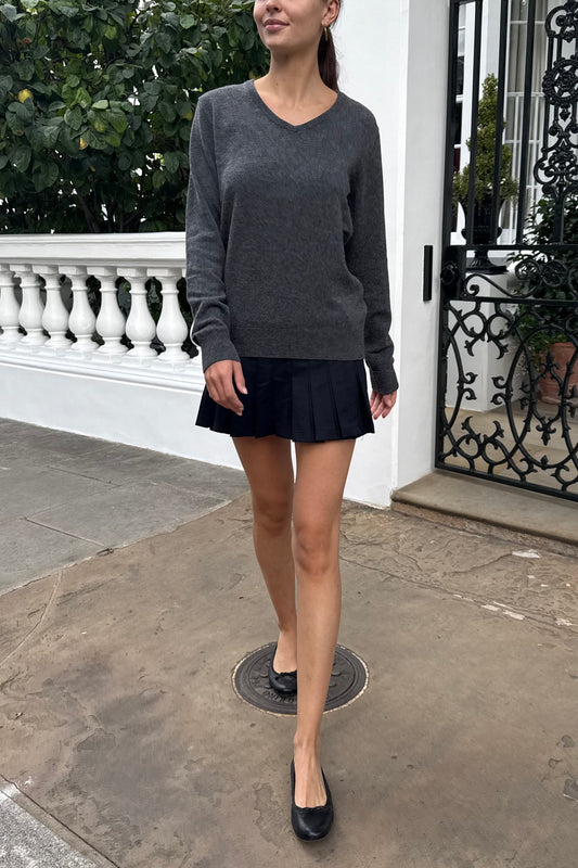 Dark Grey / Regular Fit