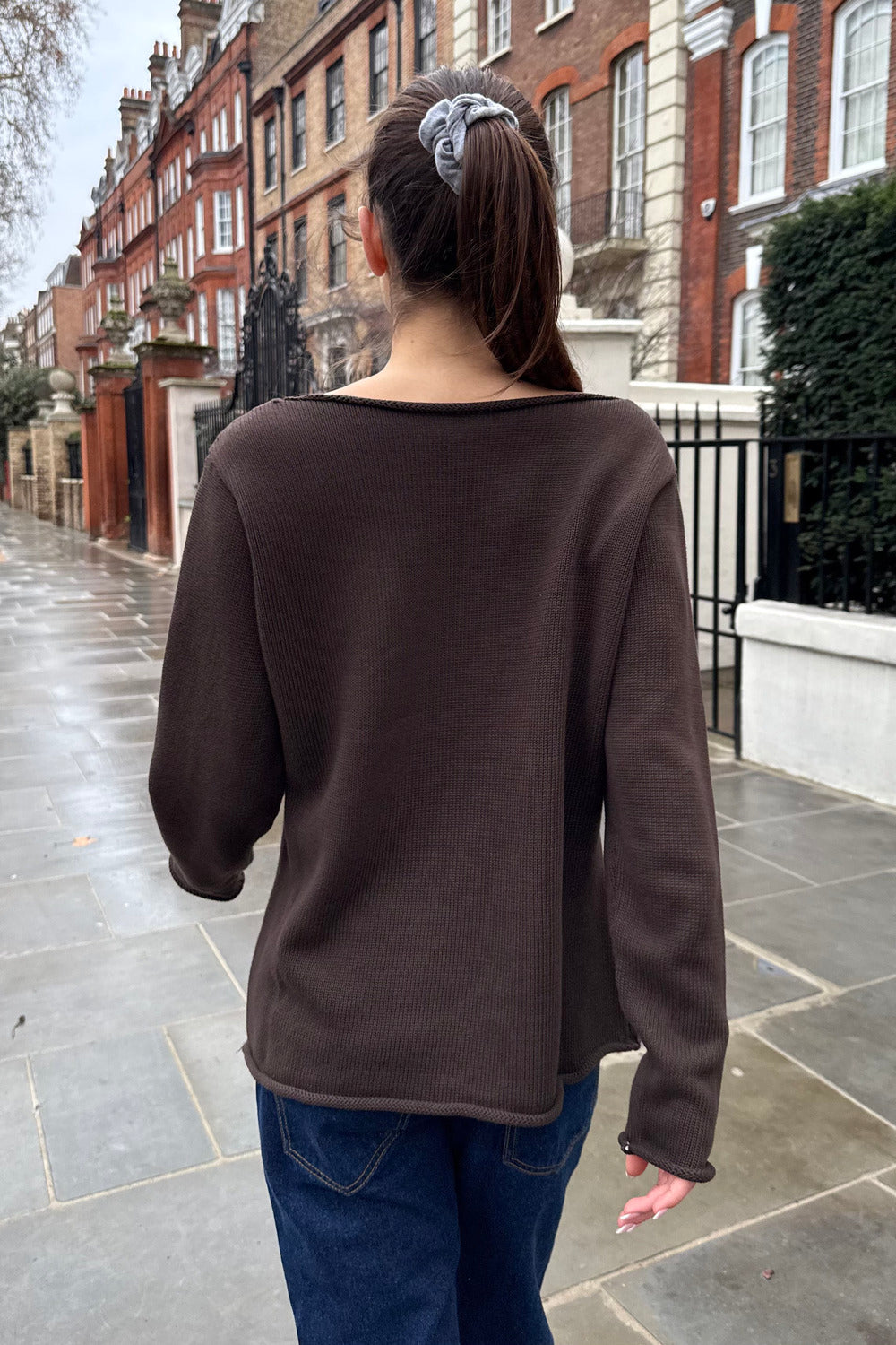 Martha Sweater | Dark Brown / Regular Fit