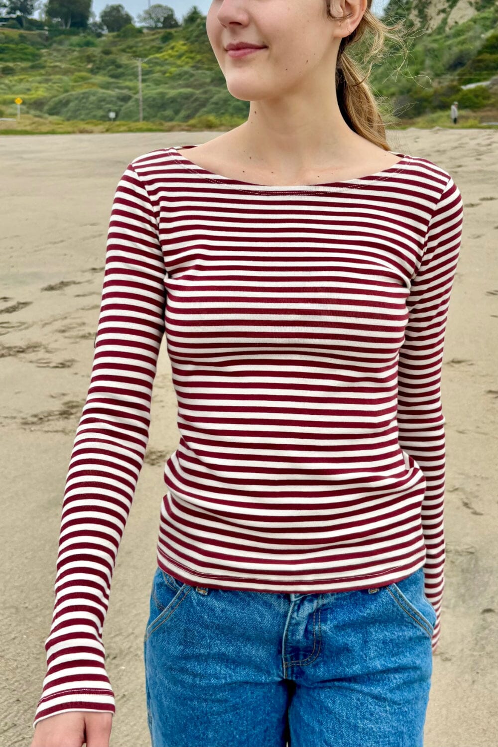 White and Maroon Stripes / S