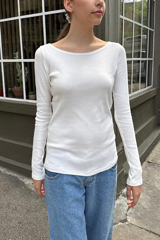 White / S