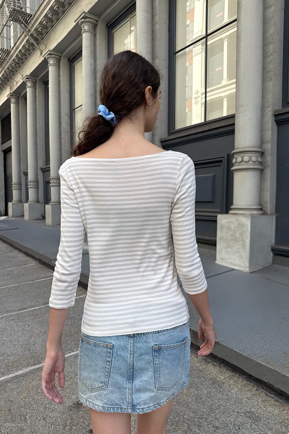 White with Beige Stripes / S