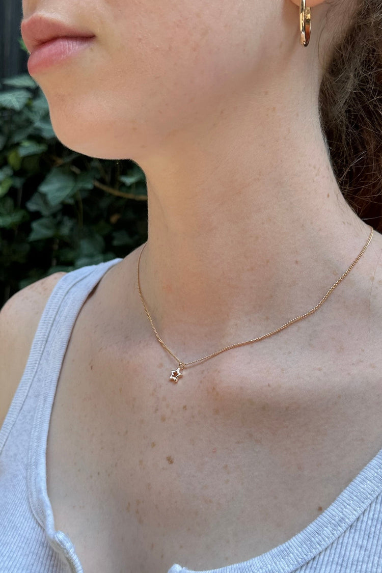 Star Pendant Necklace | Gold