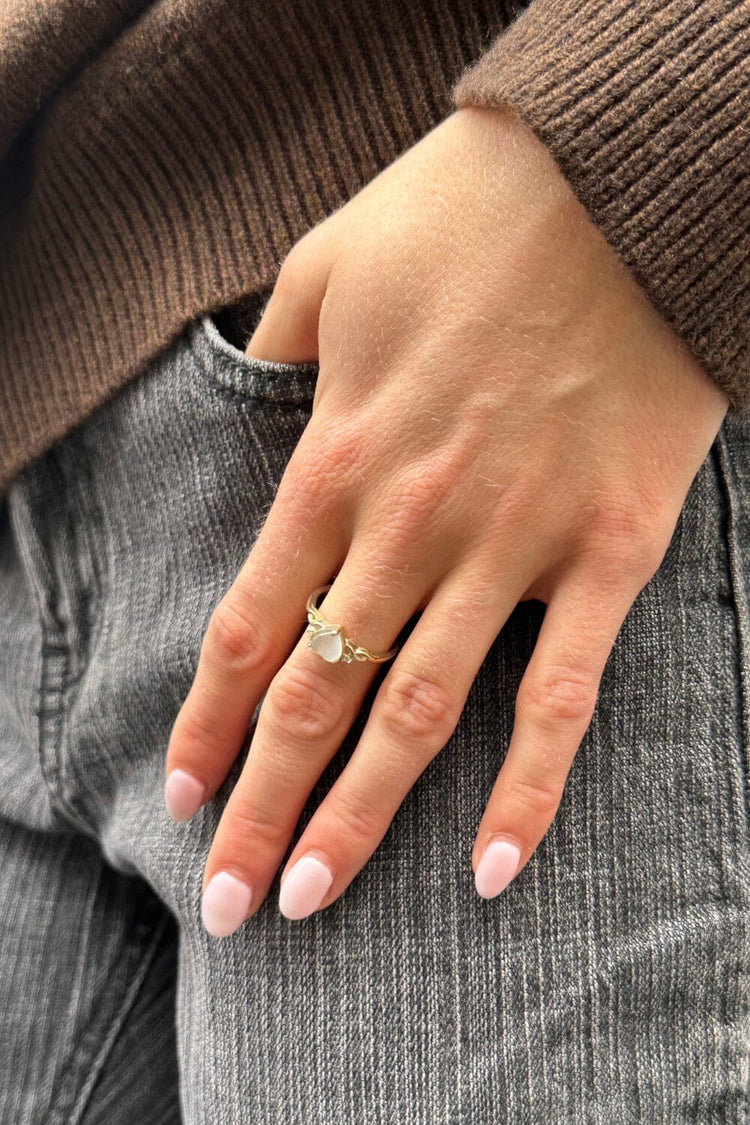 Stone Heart Ring | Gold