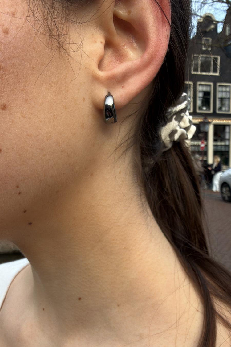 Mini Hoop Earrings | Black