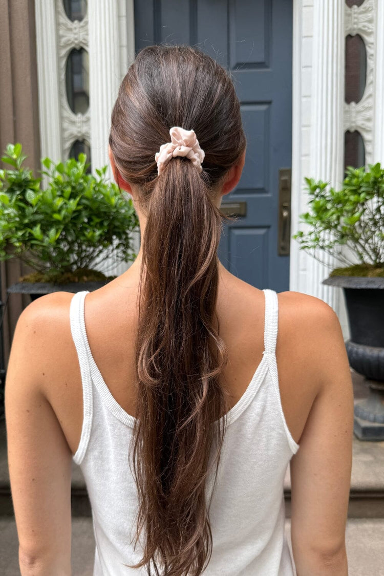 Basic Scrunchie | Pastel Pink