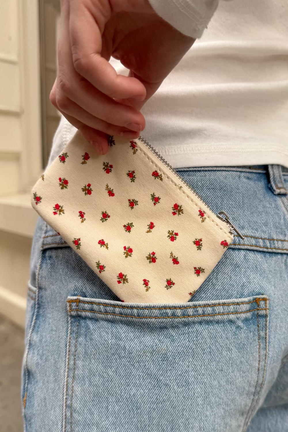 Floral Coin Purse – Brandy Melville Europe