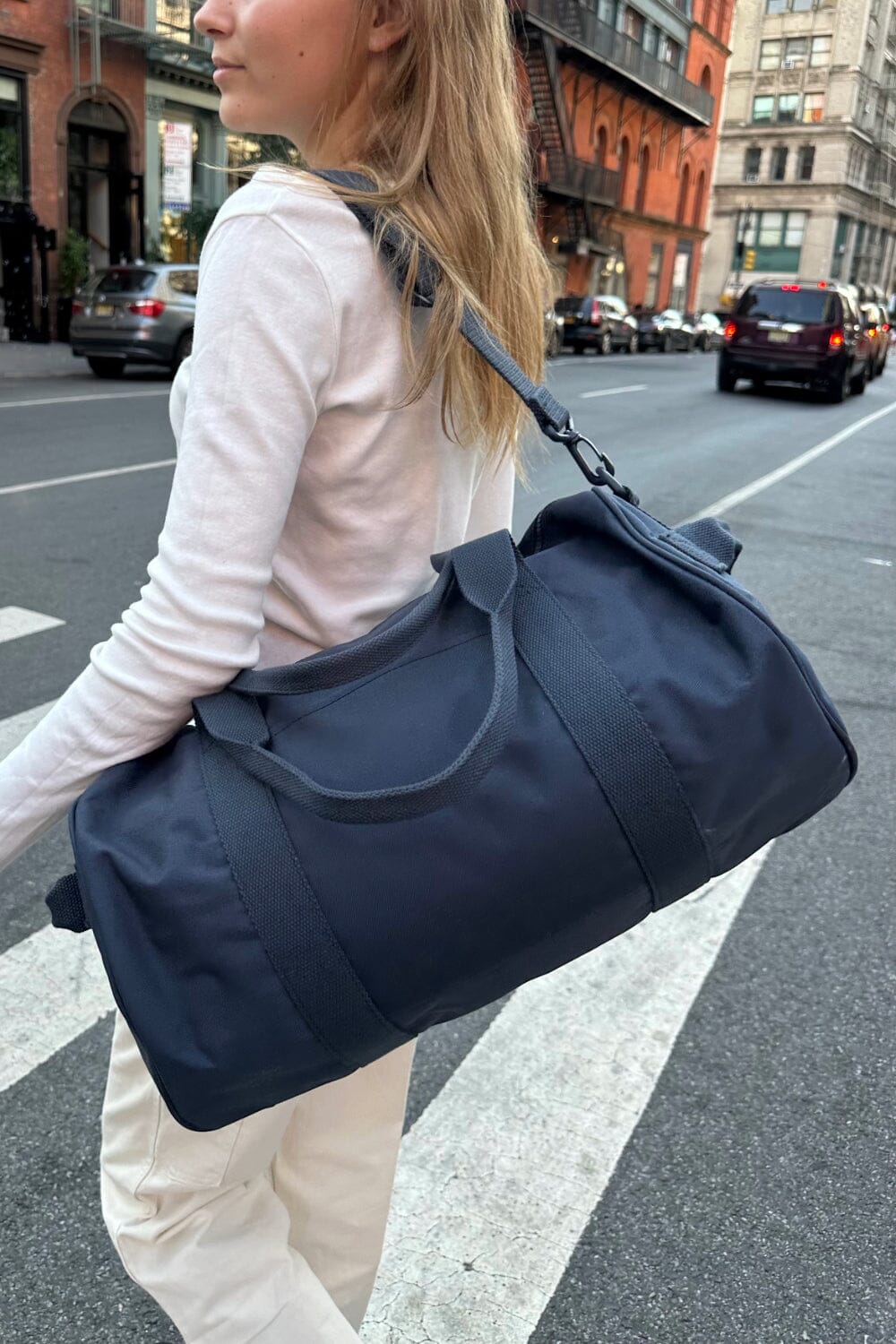 Duffle Bag Brandy Melville Europe