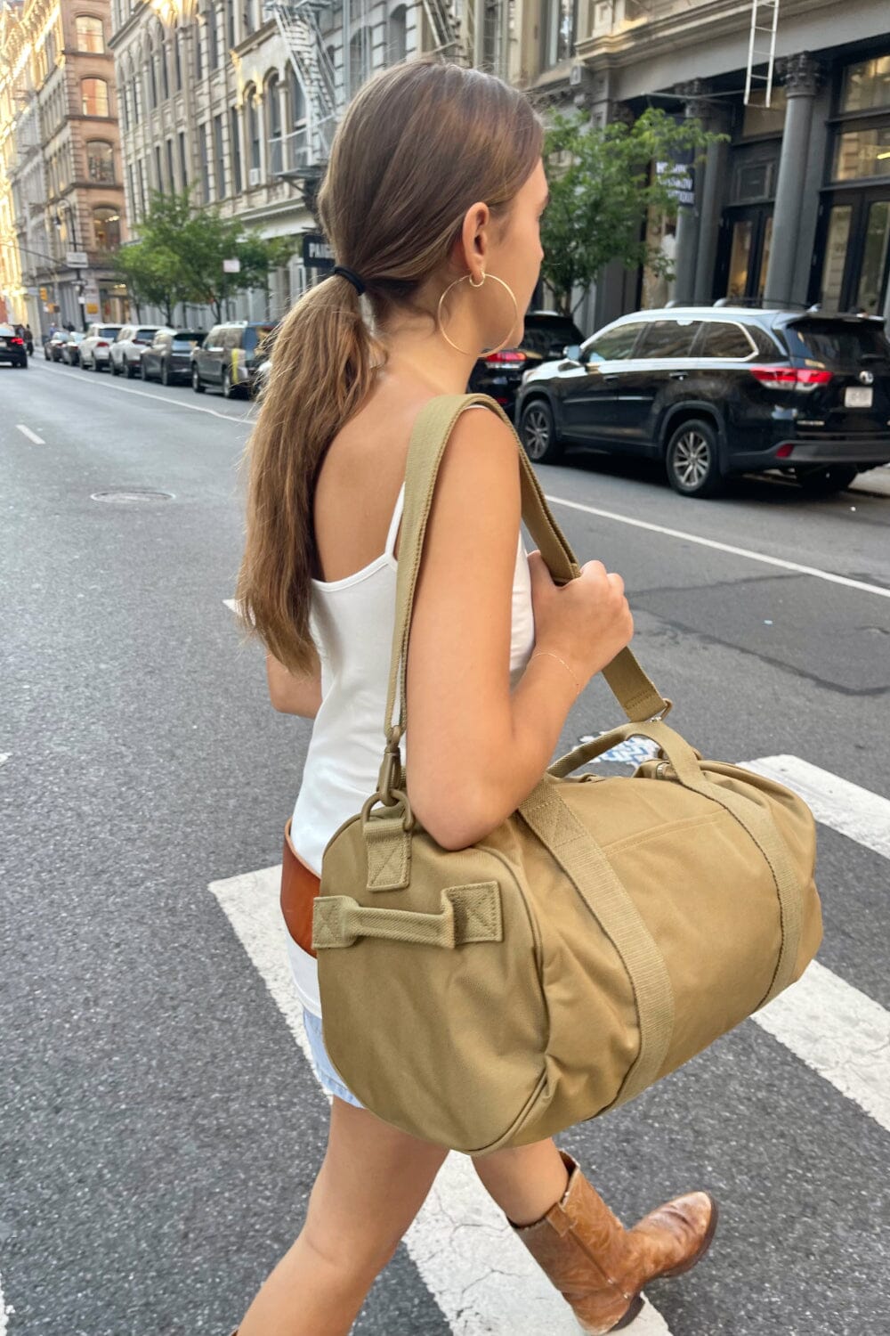 Duffle bag brandy melville sale